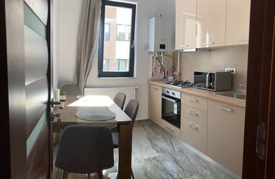 Аренда комфортных 2-комнатных апартаментов 52 м² в районе Tomis Nord, Констанца, Румыния